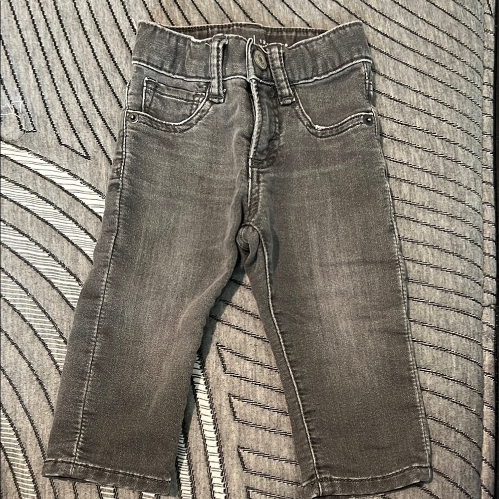 GAP Gray Cropped Denim Jeans
